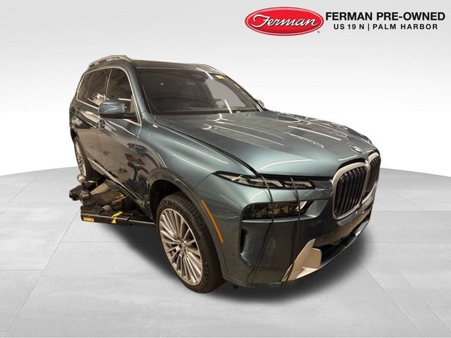 2024 BMW X7 xDrive40i