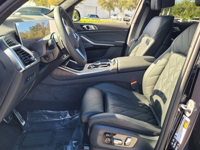 2026 BMW X7 xDrive40i