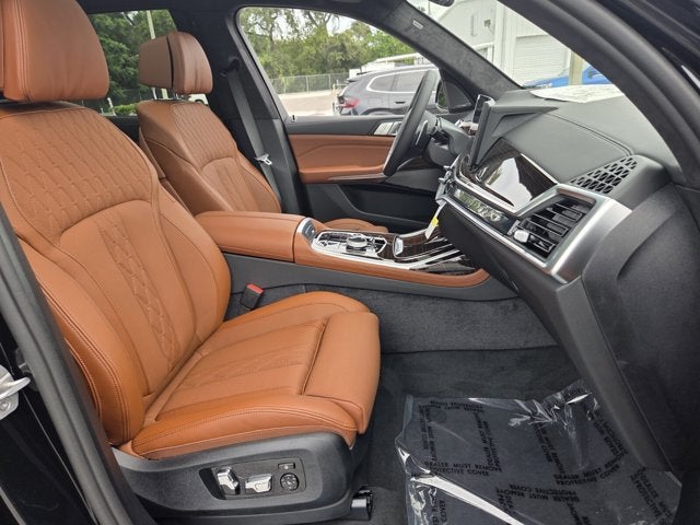 2027 BMW X7 xDrive40i