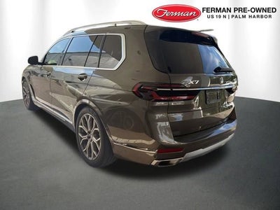 2025 BMW X7 xDrive40i