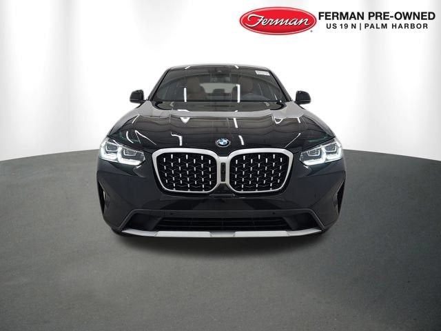 2025 BMW X4 xDrive30i