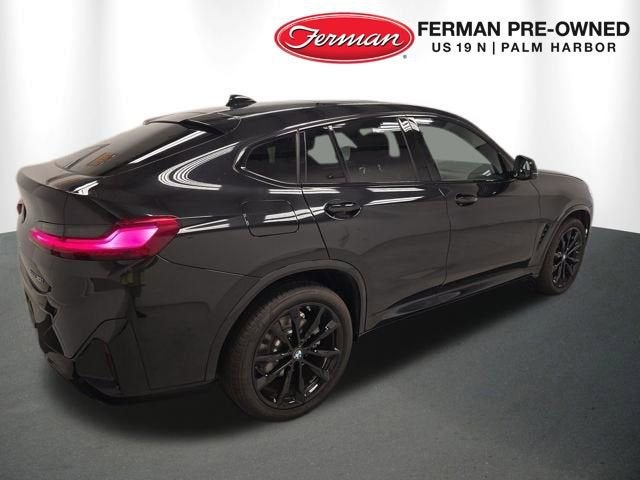 2025 BMW X4 xDrive30i