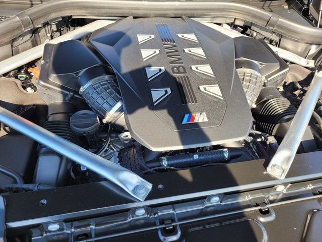 2026 BMW X7 M60i