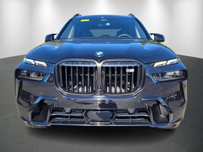 2026 BMW X7 M60i