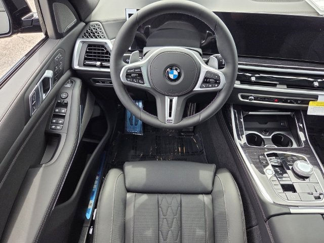2027 BMW X7 M60i