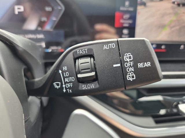 2027 BMW X7 M60i