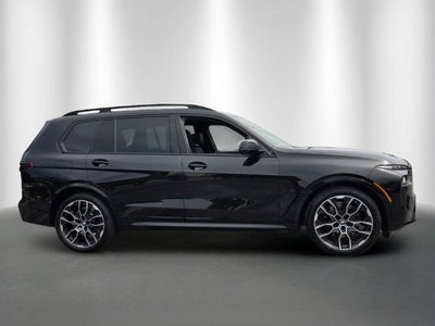 2027 BMW X7 M60i