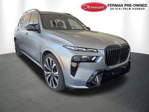 2023 BMW X7 M60i