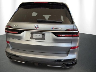 2023 BMW X7 M60i