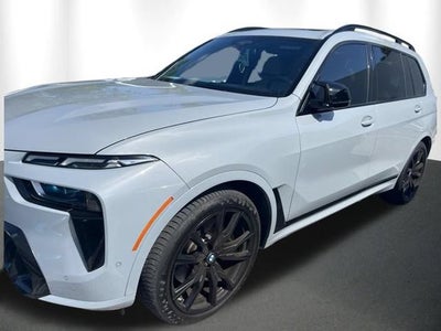 2024 BMW X7 M60i