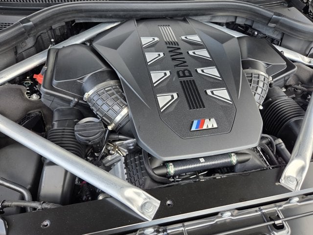 2027 BMW X7 M60i