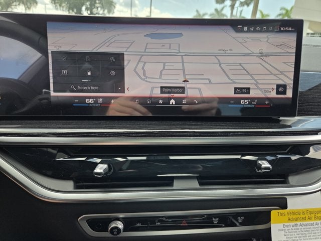 2027 BMW X7 M60i