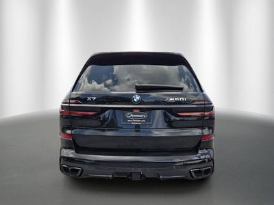 2027 BMW X7 M60i
