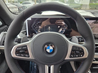 2027 BMW X7 M60i