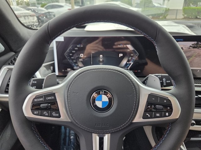 2027 BMW X7 M60i