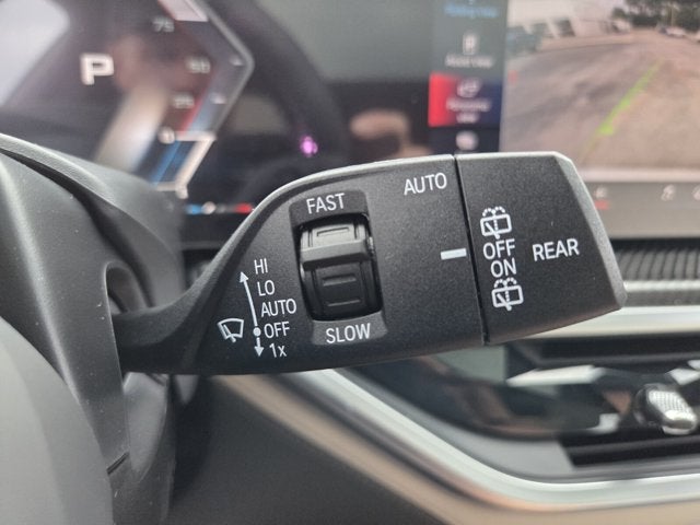 2027 BMW X7 M60i
