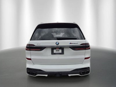 2027 BMW X7 M60i