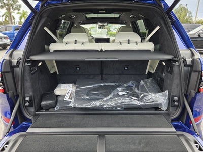 2027 BMW X7 M60i