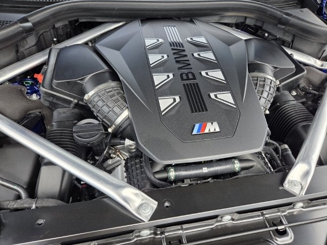 2027 BMW X7 M60i