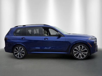 2027 BMW X7 M60i