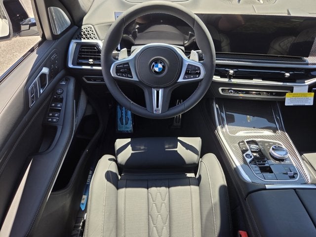 2027 BMW X7 M60i
