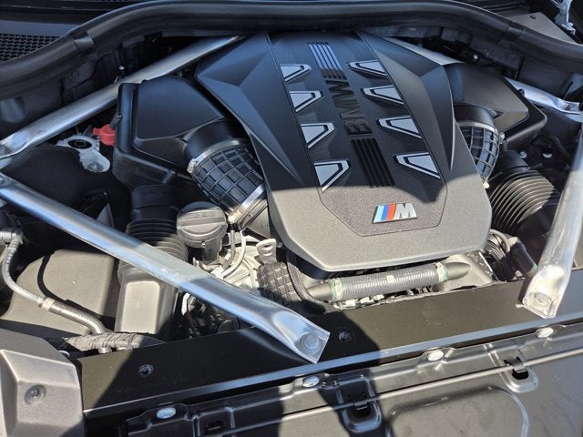 2027 BMW X7 M60i