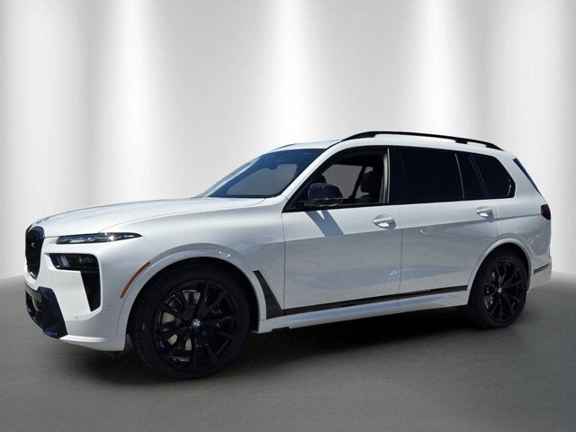 2027 BMW X7 M60i