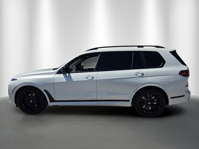 2027 BMW X7 M60i
