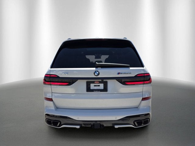 2027 BMW X7 M60i