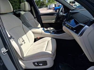 2024 BMW X5 M60i