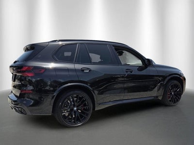 2026 BMW X5 M60i