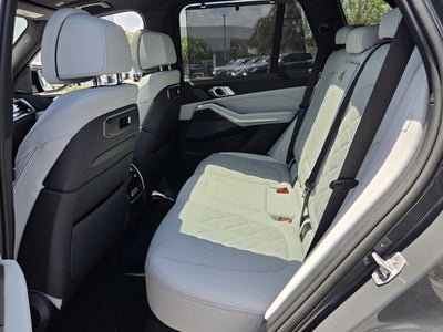 2026 BMW X5 M60i