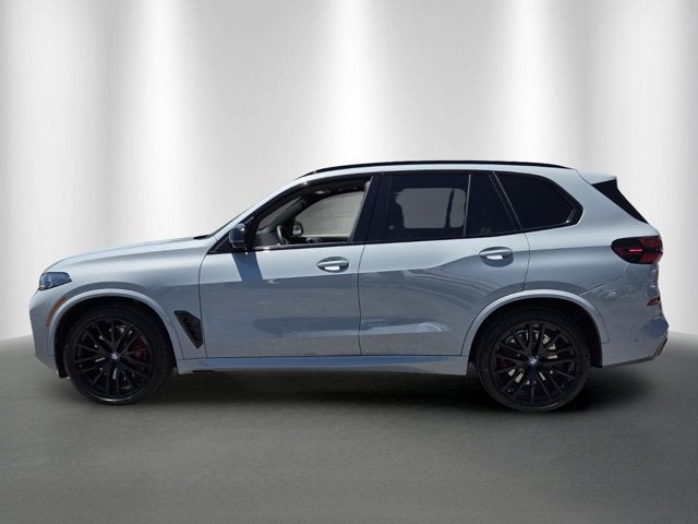 2025 BMW X5 M60i