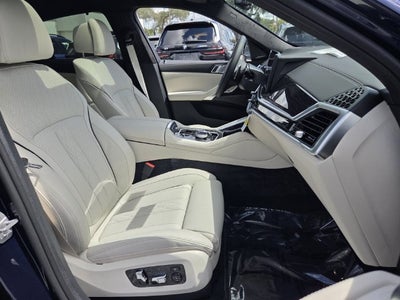 2027 BMW X6 xDrive40i