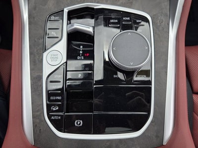 2027 BMW X6 xDrive40i