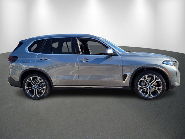 2025 BMW X5 xDrive50e