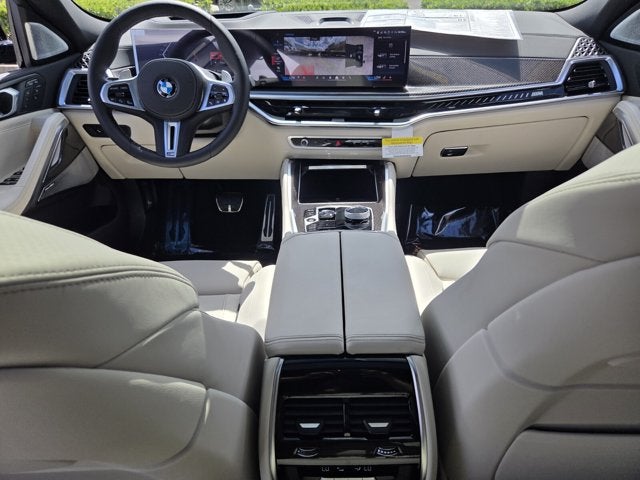 2027 BMW X6 M60i