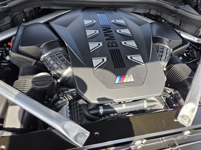2027 BMW X6 M60i