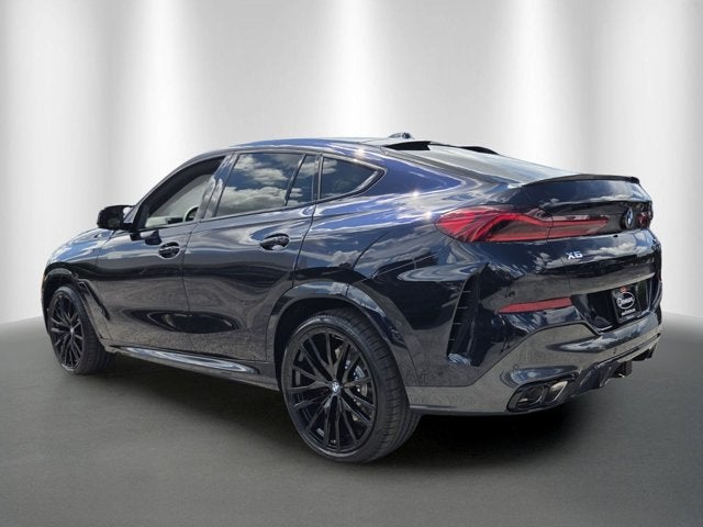2027 BMW X6 M60i