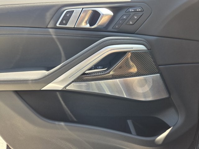 2027 BMW X6 M60i