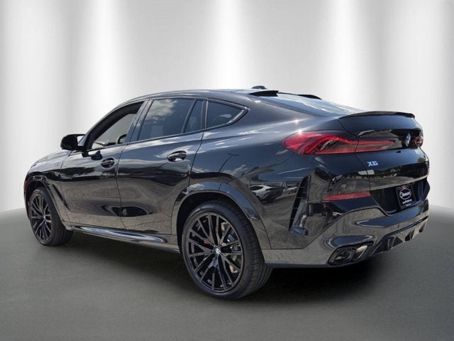 2027 BMW X6 M60i