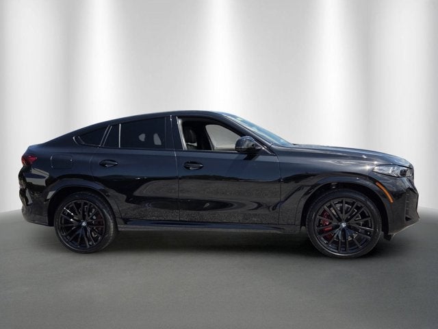 2027 BMW X6 M60i