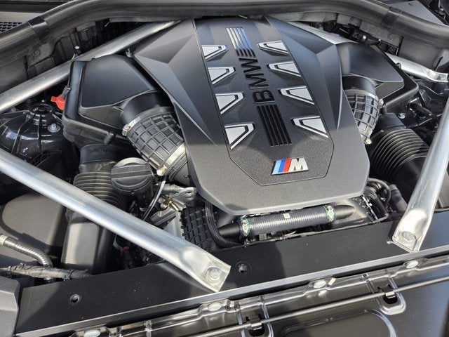 2027 BMW X6 M60i