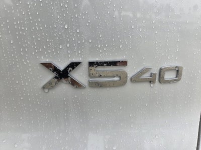 2027 BMW X5 40 xDrive