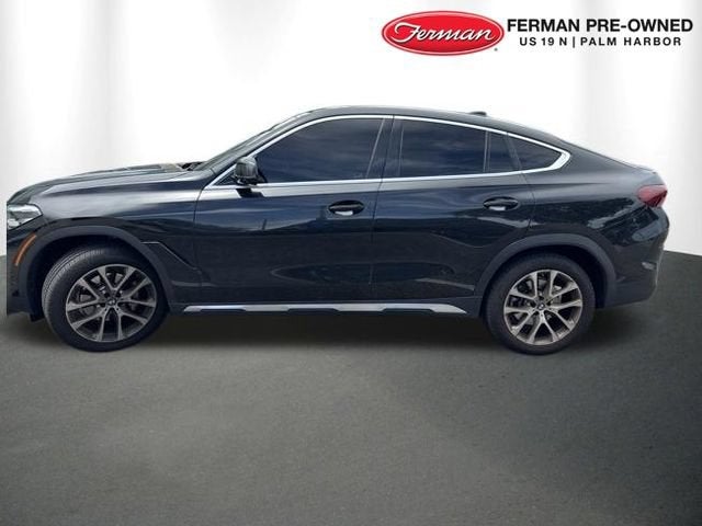 2022 BMW X6 xDrive40i