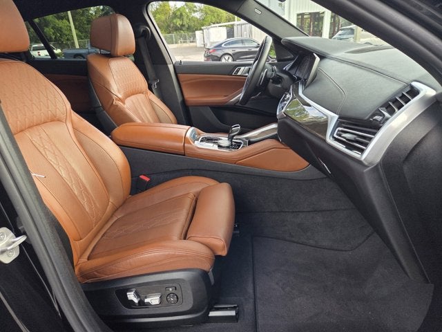 2023 BMW X6 M50i