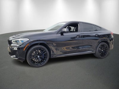 2021 BMW X6 M50i