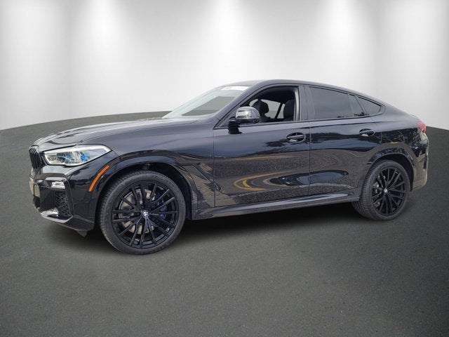 2021 BMW X6 M50i