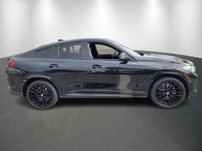 2021 BMW X6 M50i