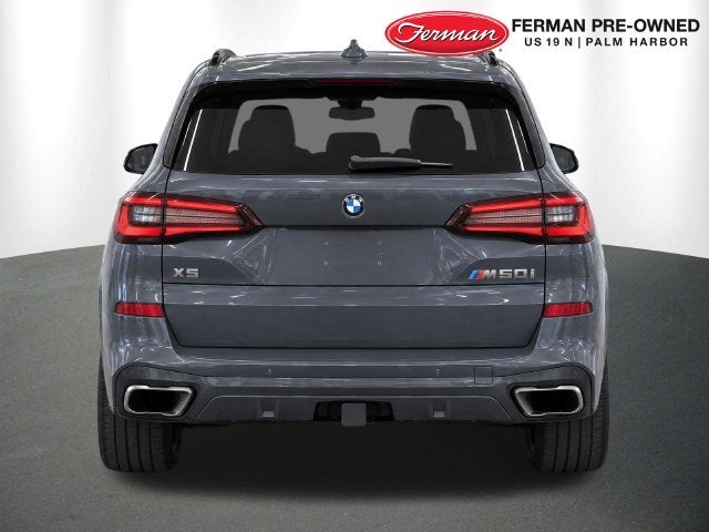 2021 BMW X5 M50i